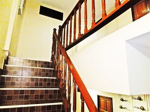 White Orchid Inn I Bangkok Exterior photo